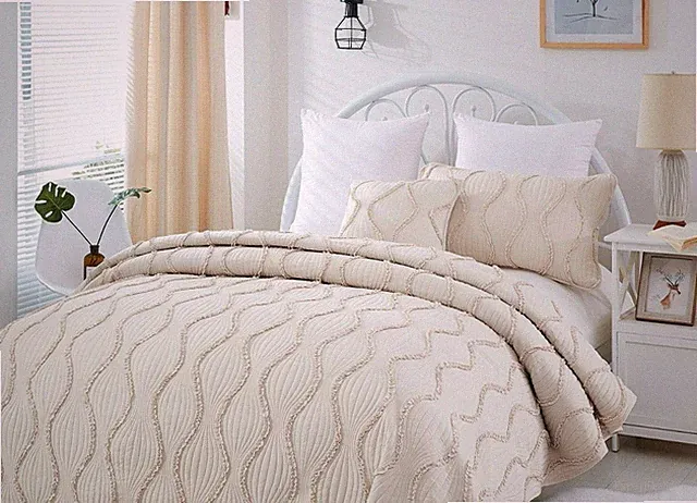 DaDa Bedding Boho Chic French Country Tufted Ruffles Ivory Cream Bedspread Set
